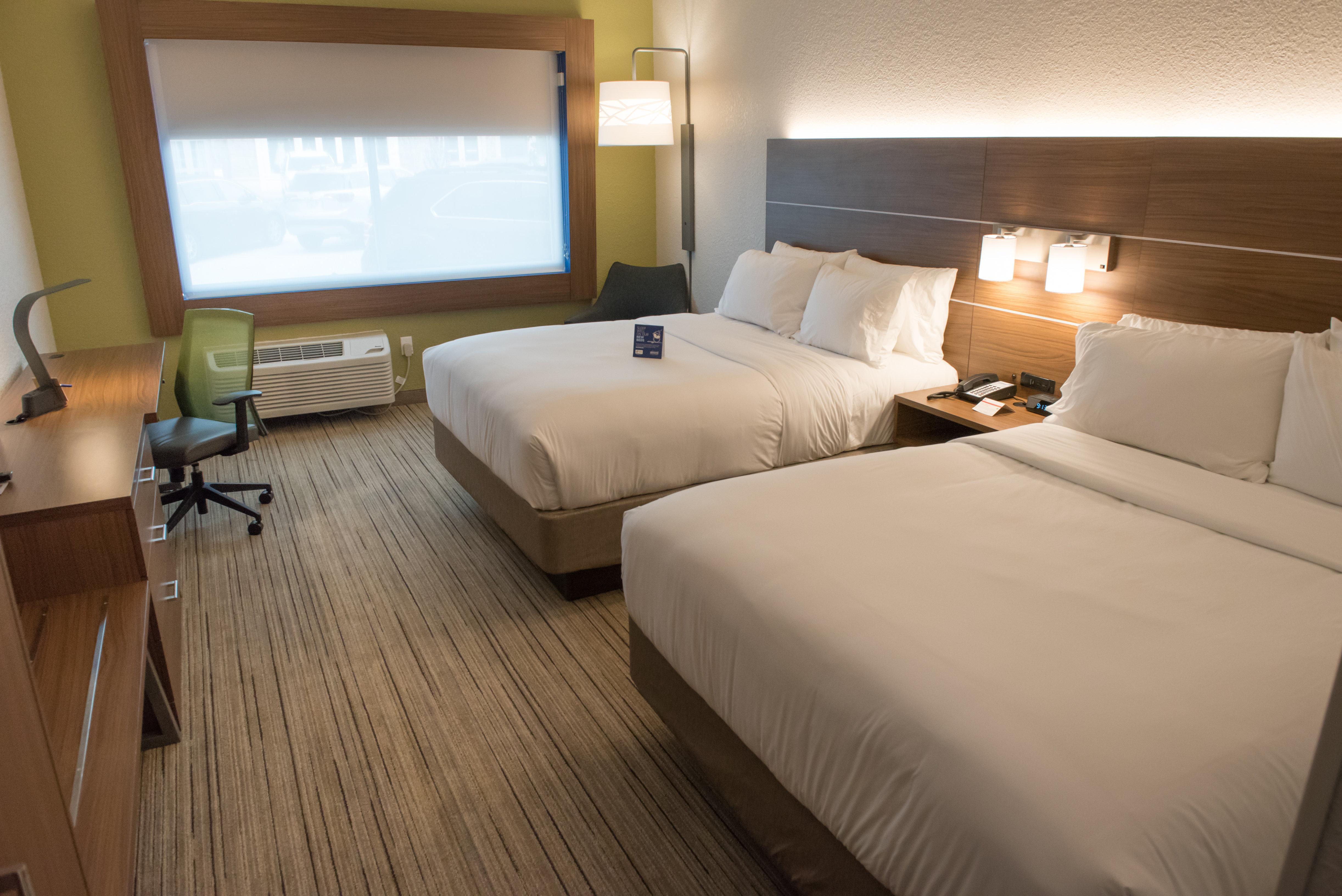 Holiday Inn Express & Suites - Dayton Southwest By Ihg Exterior foto