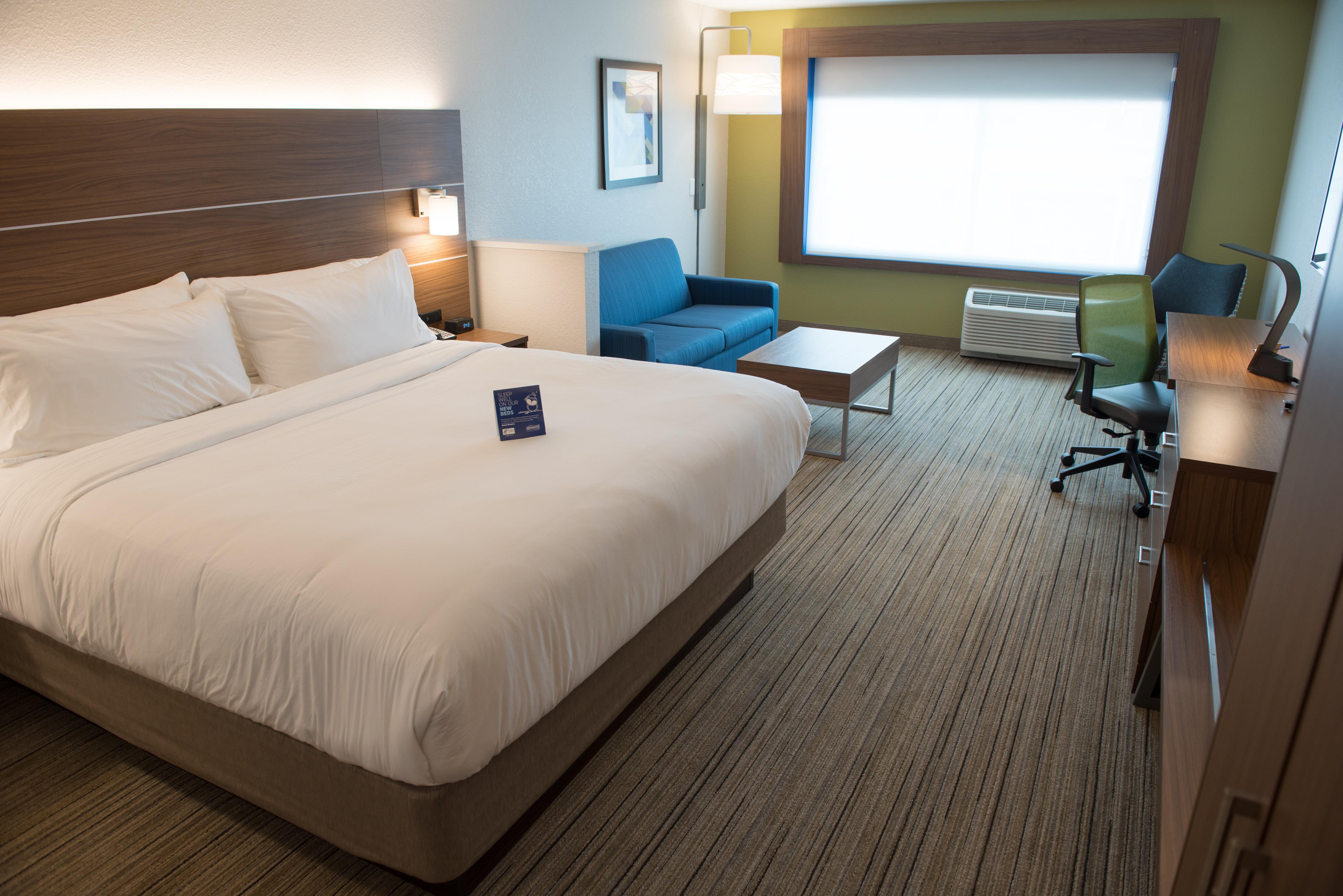 Holiday Inn Express & Suites - Dayton Southwest By Ihg Exterior foto